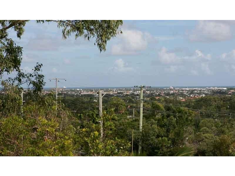 77 Tantula Road West, Alexandra Headland QLD 4572