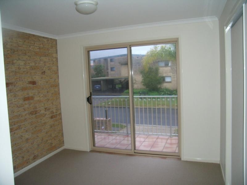 2/23 Goonawarra Drive, Mooloolaba QLD 4557