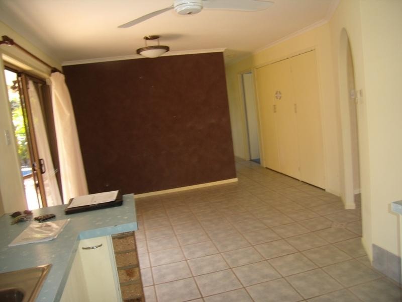 18 Summer Drive, Maroochydore QLD 4558