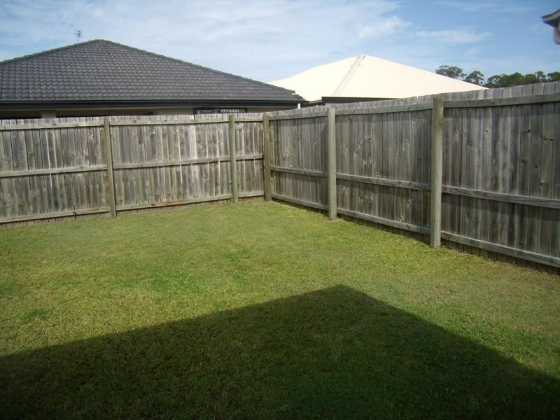 11 Moreton Street, Sippy Downs QLD 4556