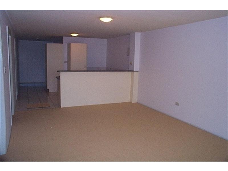 4/7 Deena Street, Maroochydore QLD 4558