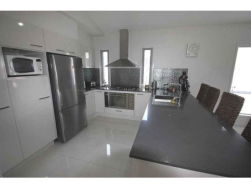 6 Peppertree Circuit, Maroochydore QLD 4558