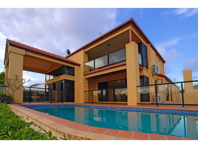 28 Karinya Place, Twin Waters QLD 4564