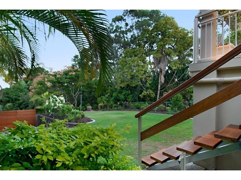 27 Tantula Road East, Alexandra Headland QLD 4572