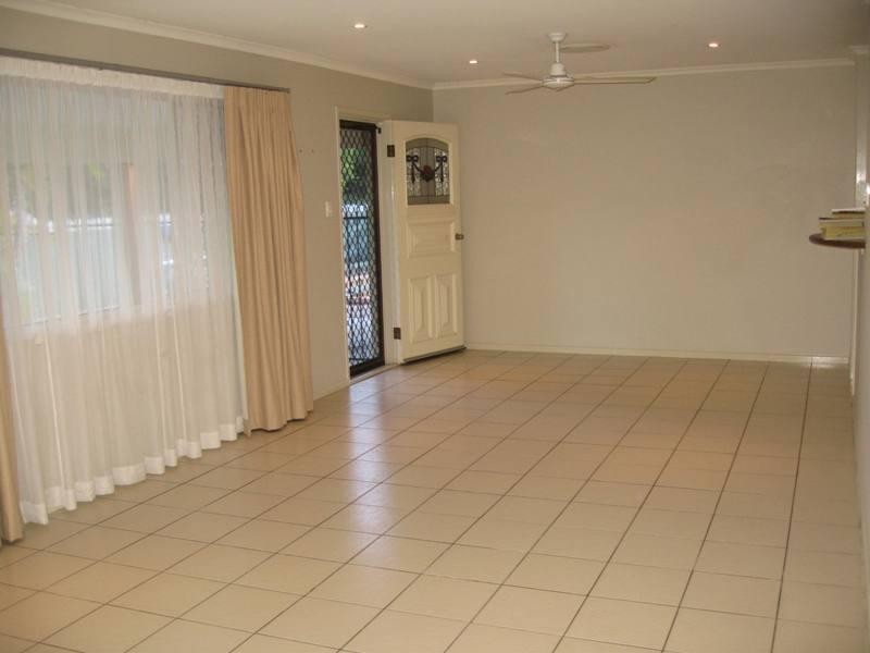 28 Oogar Street, Maroochydore QLD 4558