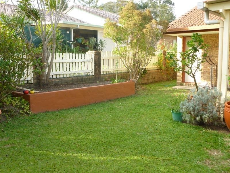 54 Palm Drive, Mooloolaba QLD 4557