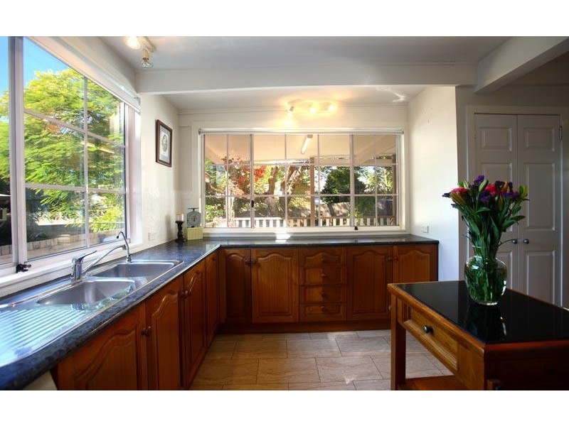 8 Water Street, Buderim QLD 4556