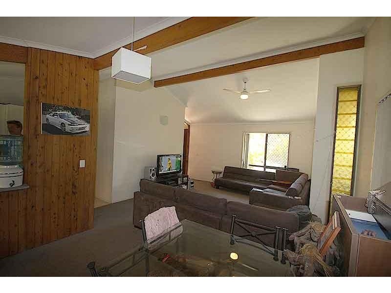103 Palm Drive, Mooloolaba QLD 4557
