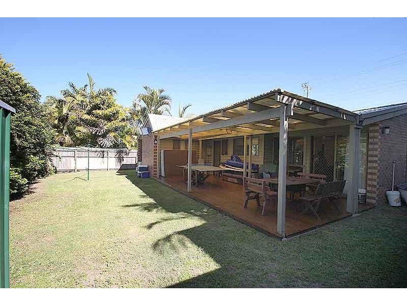 103 Palm Drive, Mooloolaba QLD 4557