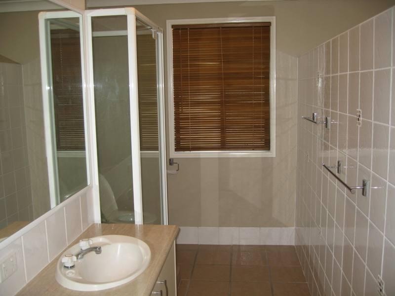 2 Tilapia Court, Mountain Creek QLD 4557