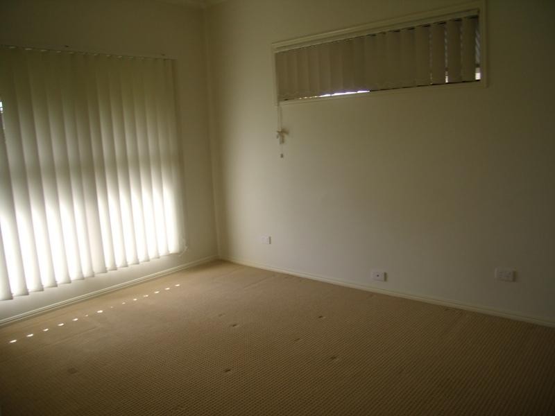 11 Moreton Street, Sippy Downs QLD 4556