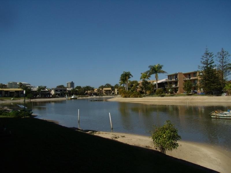 3/17 Barooga Crescent, Mooloolaba QLD 4557