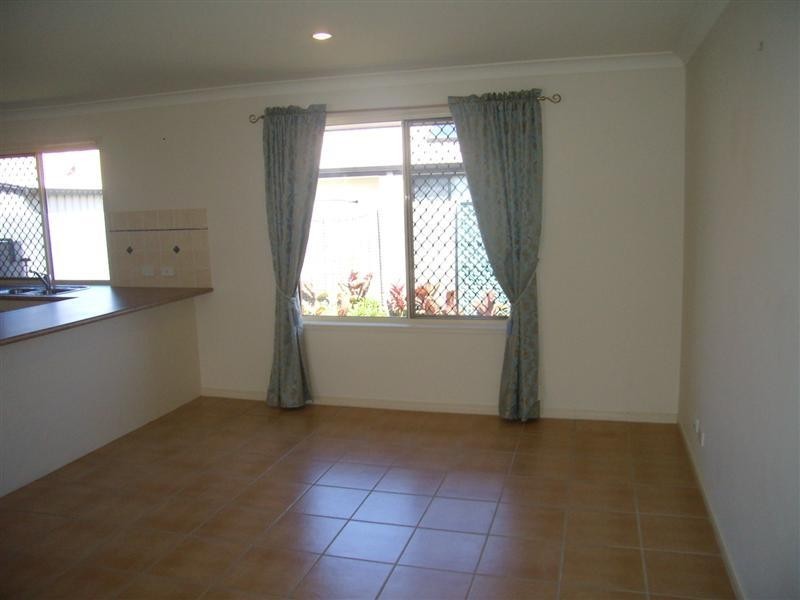 33 Trinity Crescent, Sippy Downs QLD 4556