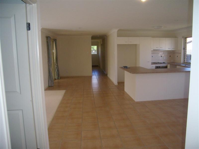 33 Trinity Crescent, Sippy Downs QLD 4556