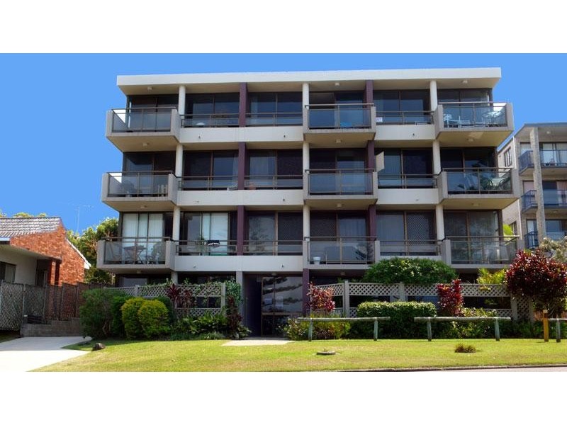 9 & 10/17 Headland Esplanade, Kings Beach QLD 4551