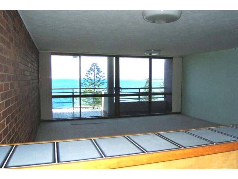 9 & 10/17 Headland Esplanade, Kings Beach QLD 4551