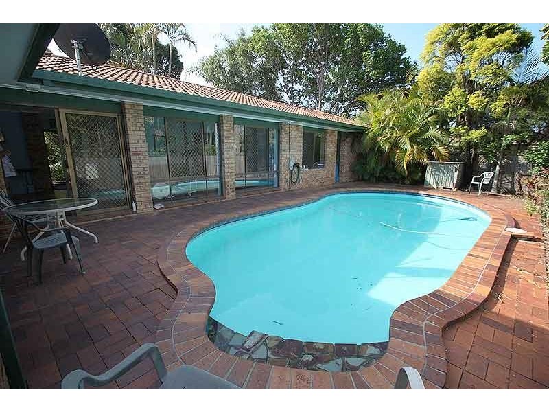 55 Parkway Drive, Mooloolaba QLD 4557