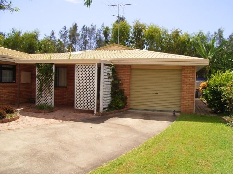 2/36 Cooinda Crescent, Maroochydore QLD 4558