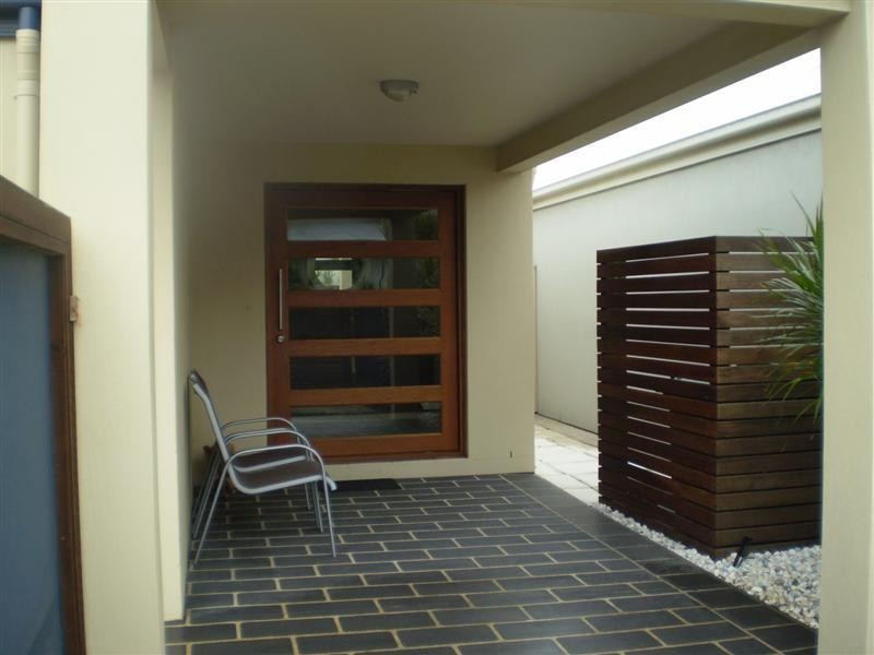 15 Maldives Place, Kawana Island QLD 4575