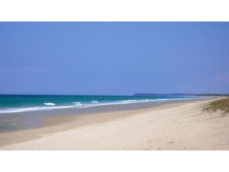 71 Oceanic Drive, Warana QLD 4575