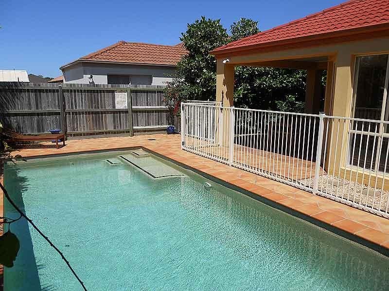 8 Coney Court, Mountain Creek QLD 4557