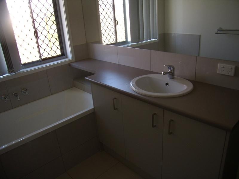 11 Rapanea Street, Caloundra QLD 4551