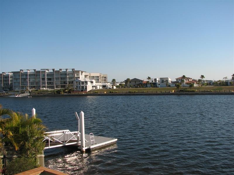 64 Sunbird Chase, Parrearra QLD 4575