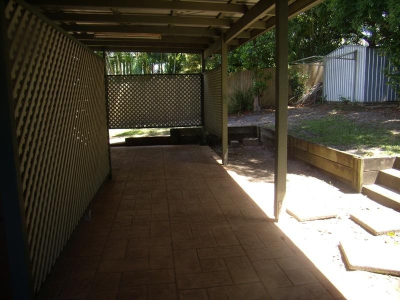 35 Palm Drive, Mooloolaba QLD 4557