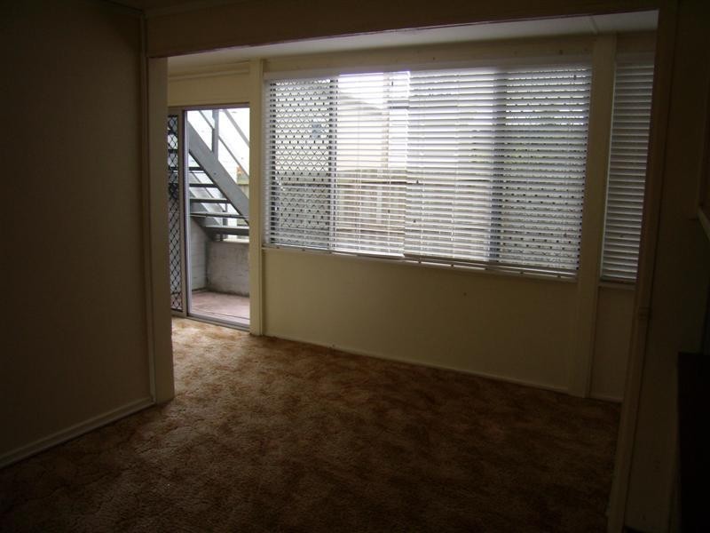 2/19 Juan Street, Alexandra Headland QLD 4572