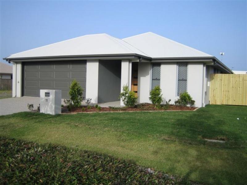 11 Rapanea Street, Caloundra QLD 4551