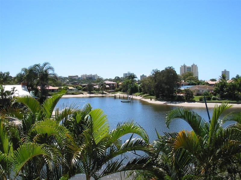 4/24 Woomba Place, Mooloolaba QLD 4557