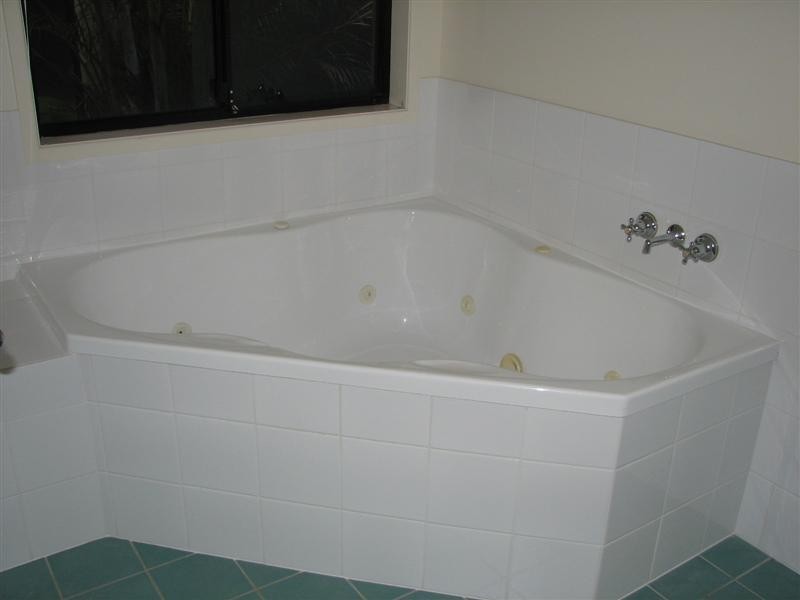 64 Sunbird Chase, Warana QLD 4575