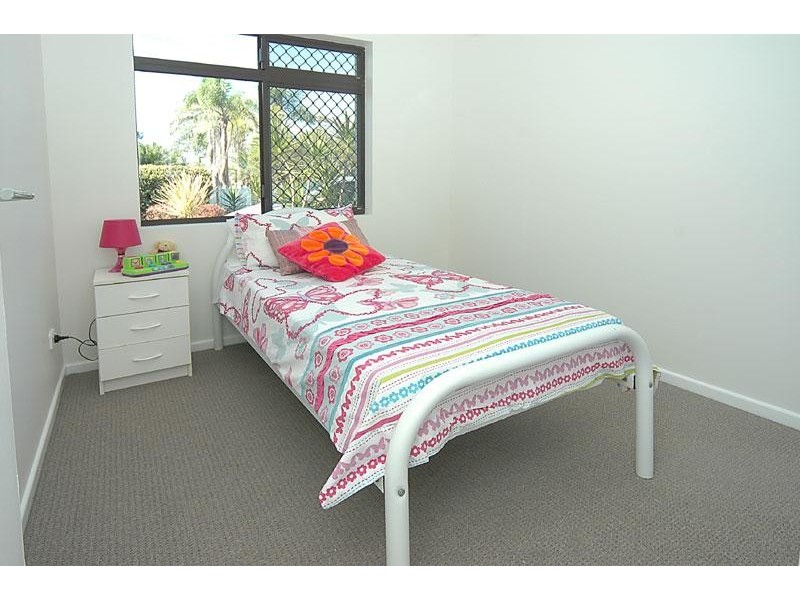 6 Petrie Avenue, Marcoola QLD 4564