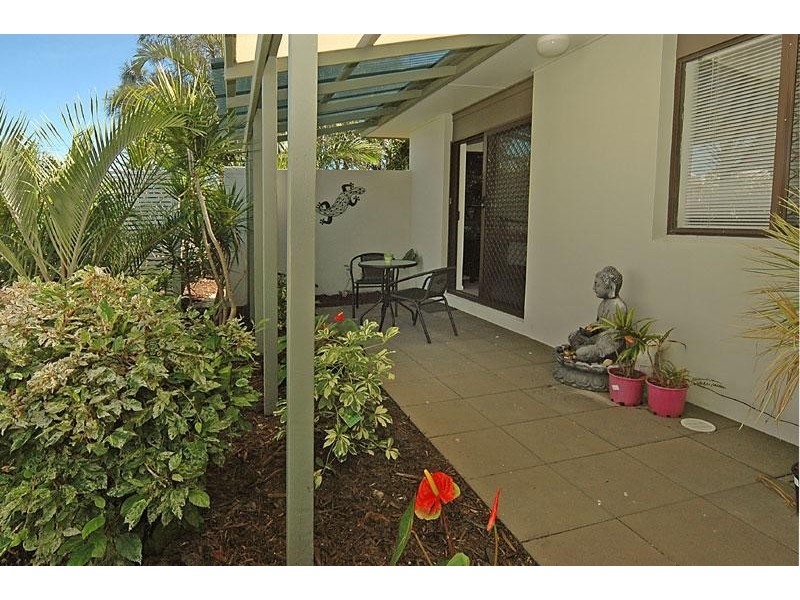 6 Petrie Avenue, Marcoola QLD 4564