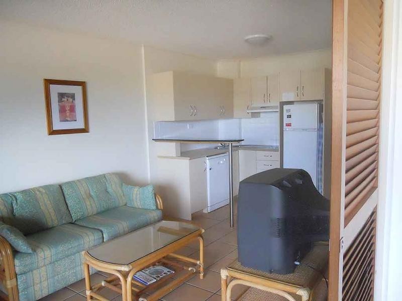 255/180 Alexandra Parade, Alexandra Headland QLD 4572