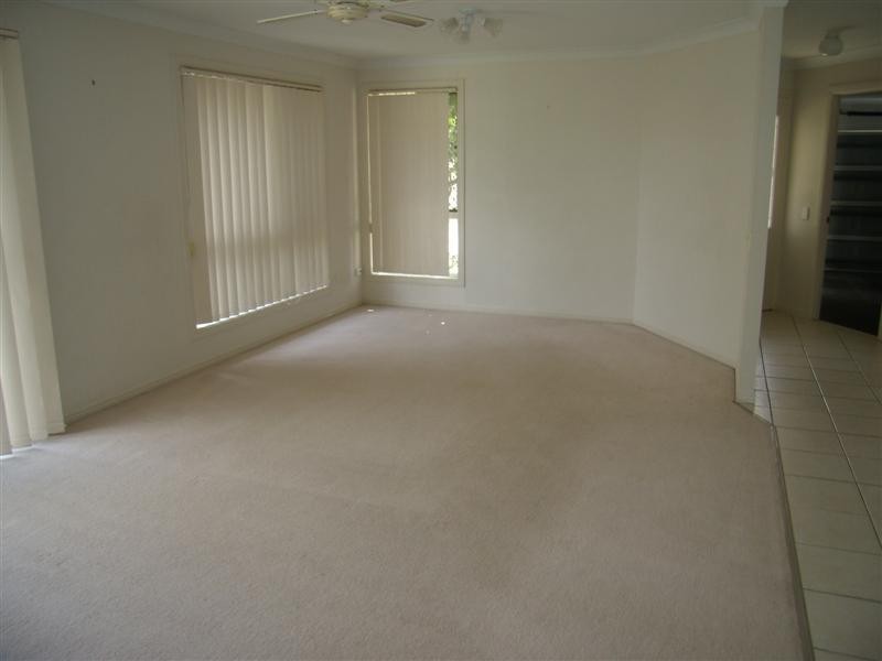 17 Lanata Crescent, Mountain Creek QLD 4557