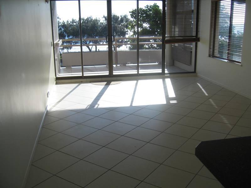 5/21 Boolarong Crescent, Alexandra Headland QLD 4572