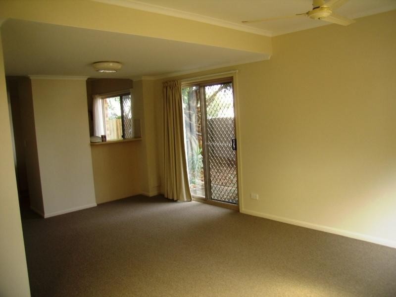 2/10 Mungar Street, Maroochydore QLD 4558