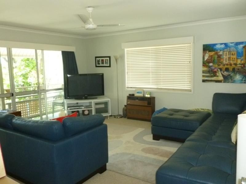 11 Dilli Court, Alexandra Headland QLD 4572