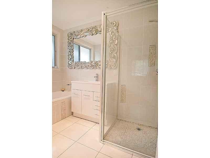 52 Oceanic Drive, Warana QLD 4575