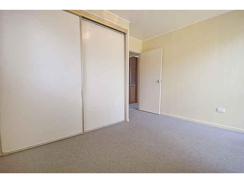 25 Oloway Crescent, Alexandra Headland QLD 4572