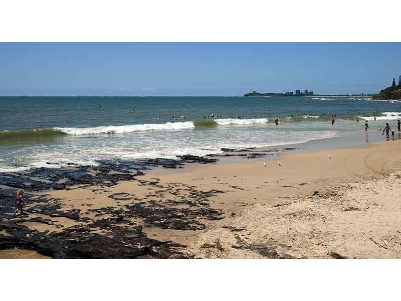 25 Oloway Crescent, Alexandra Headland QLD 4572