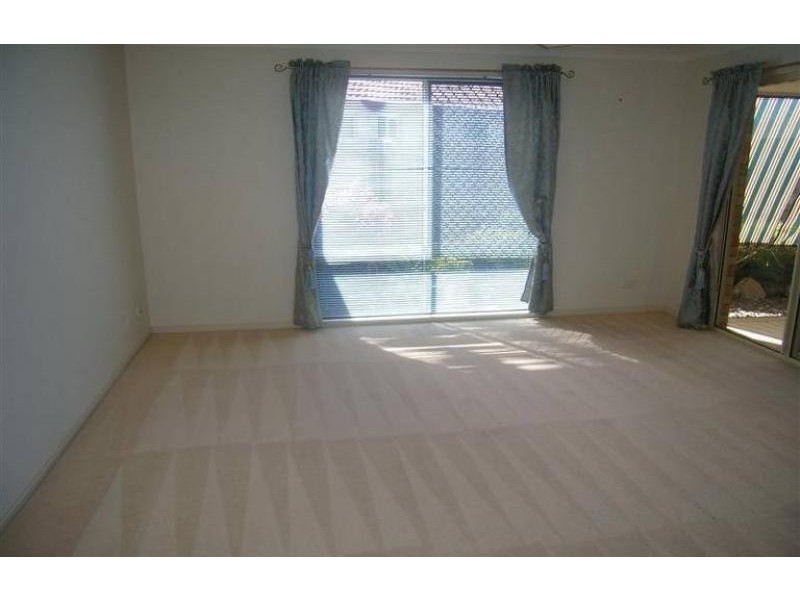 33 Trinity Crescent, Sippy Downs QLD 4556