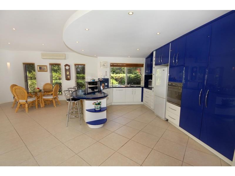 2 Mainsail Place, Twin Waters QLD 4564