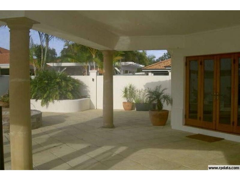 6 Mainsail Place, Twin Waters QLD 4564