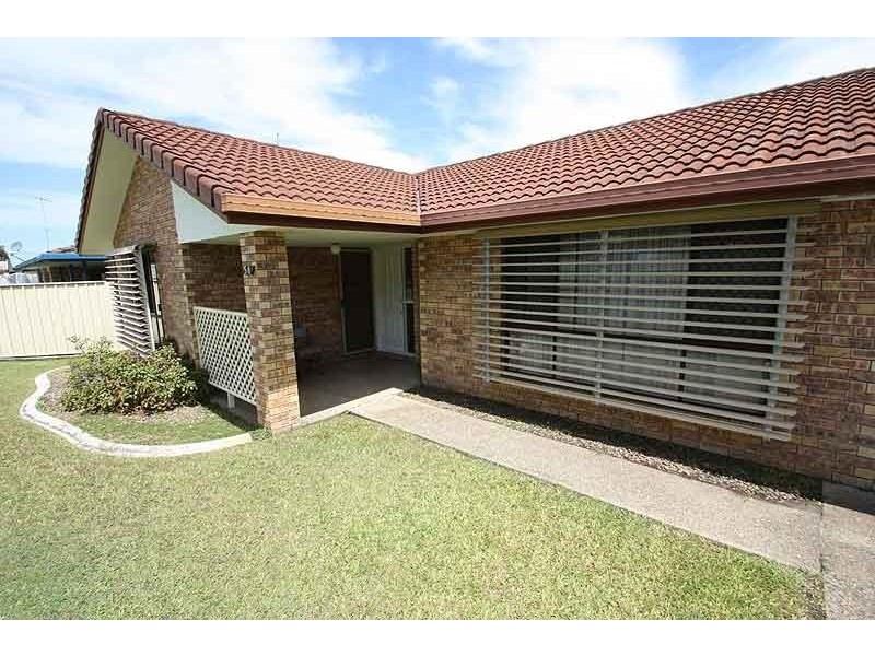 54 Palm Drive, Mooloolaba QLD 4557