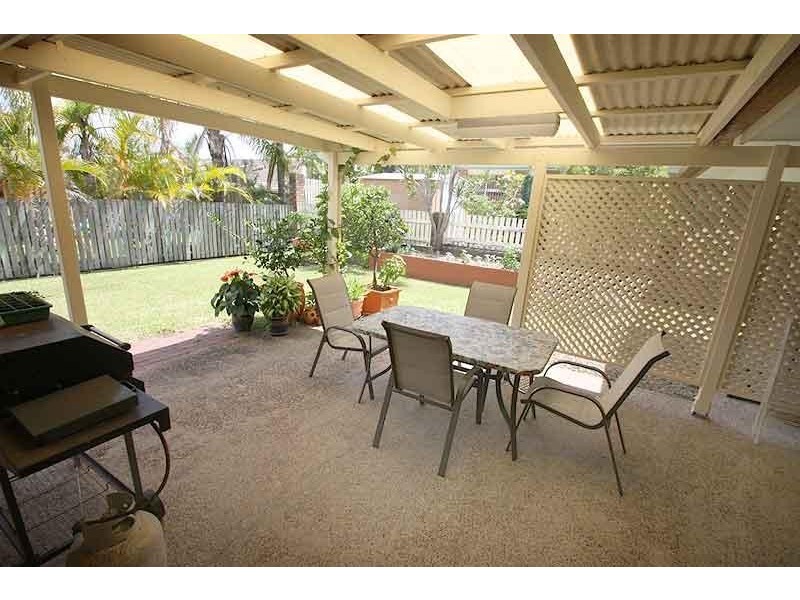 54 Palm Drive, Mooloolaba QLD 4557