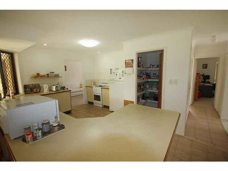 54 Palm Drive, Mooloolaba QLD 4557