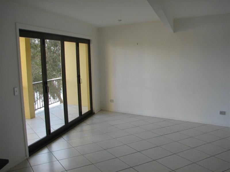 6/31 Pangarinda Place, Mooloolaba QLD 4557