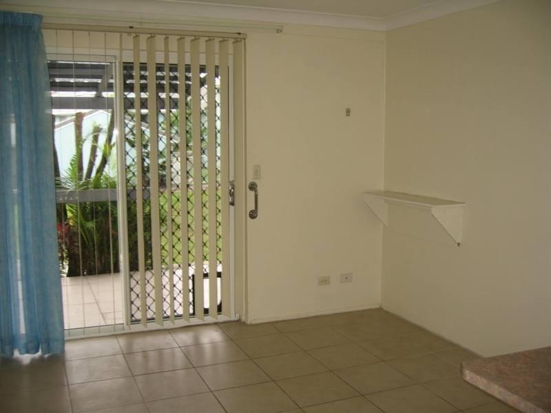 4/31 Edward Street, Alexandra Headland QLD 4572